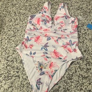Cupshe White with Pink Flowers Swimsuit